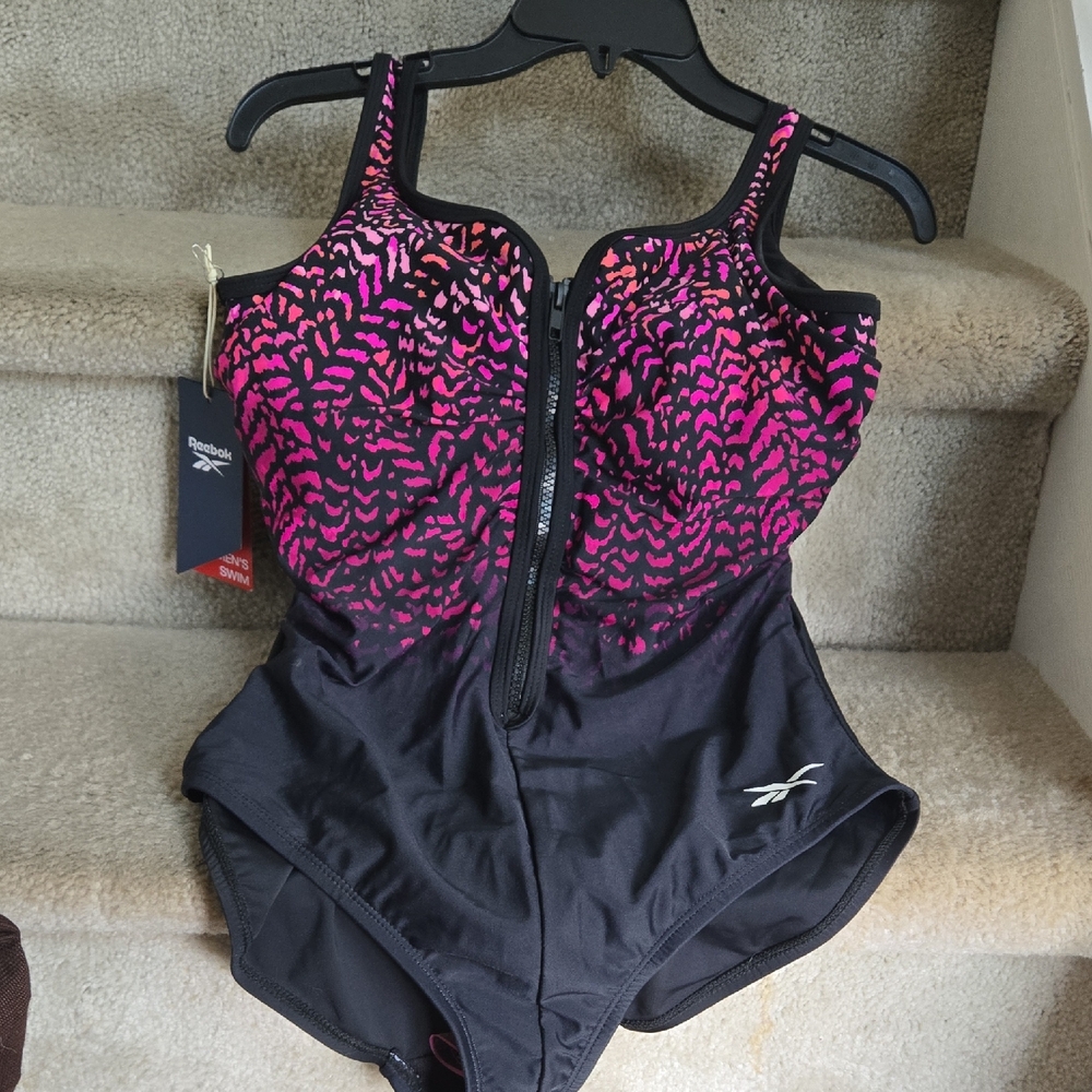 Reebok Women's One Piece in Pink and Black